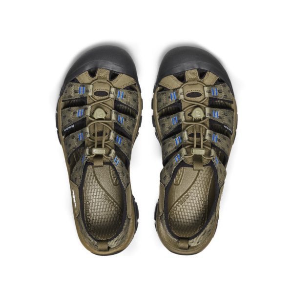 Men's Newport Retro Sandal x ??tudes Studio  |  Etudes Olive
