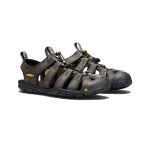Men's Clearwater CNX Leather Sandal  |  Magnet/Black