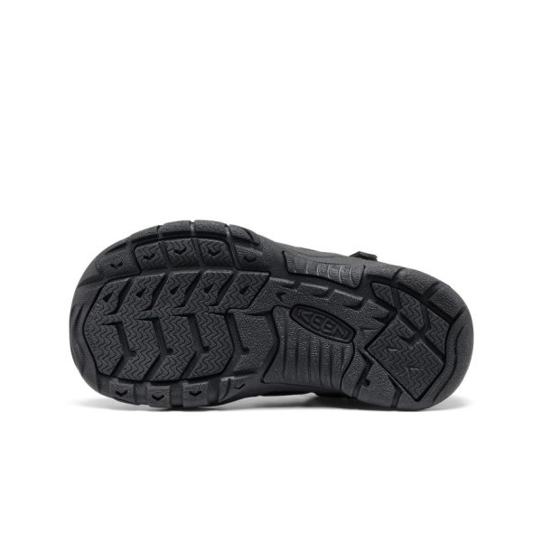 Big Kids' Newport H2  |  Triple Black