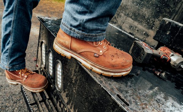 Men's Liberty 6 Waterproof 90° Heel Boot (Soft Toe) | Bombay Brown/Gum