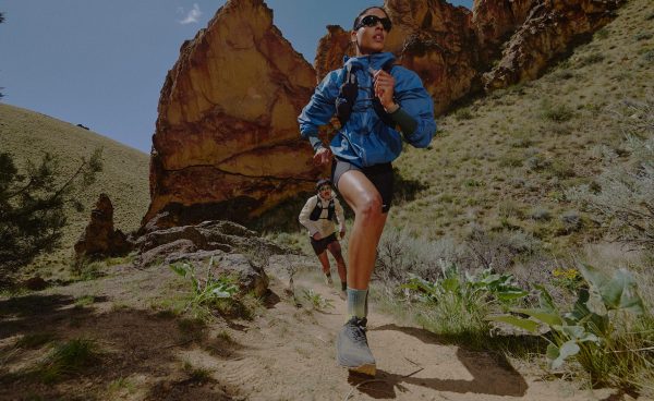 Women's Roam Trail Running Shoe  |  Black/Magnet