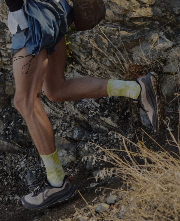 Men's Wander Trail Running Shoe | Black/Magnet
