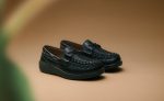 Women's UNEEK Loafer  |  Nocturnal Black
