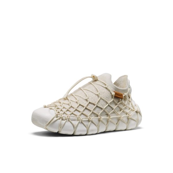 Women's UNEEK 360 Sneaker  |  Atmosphere Birch